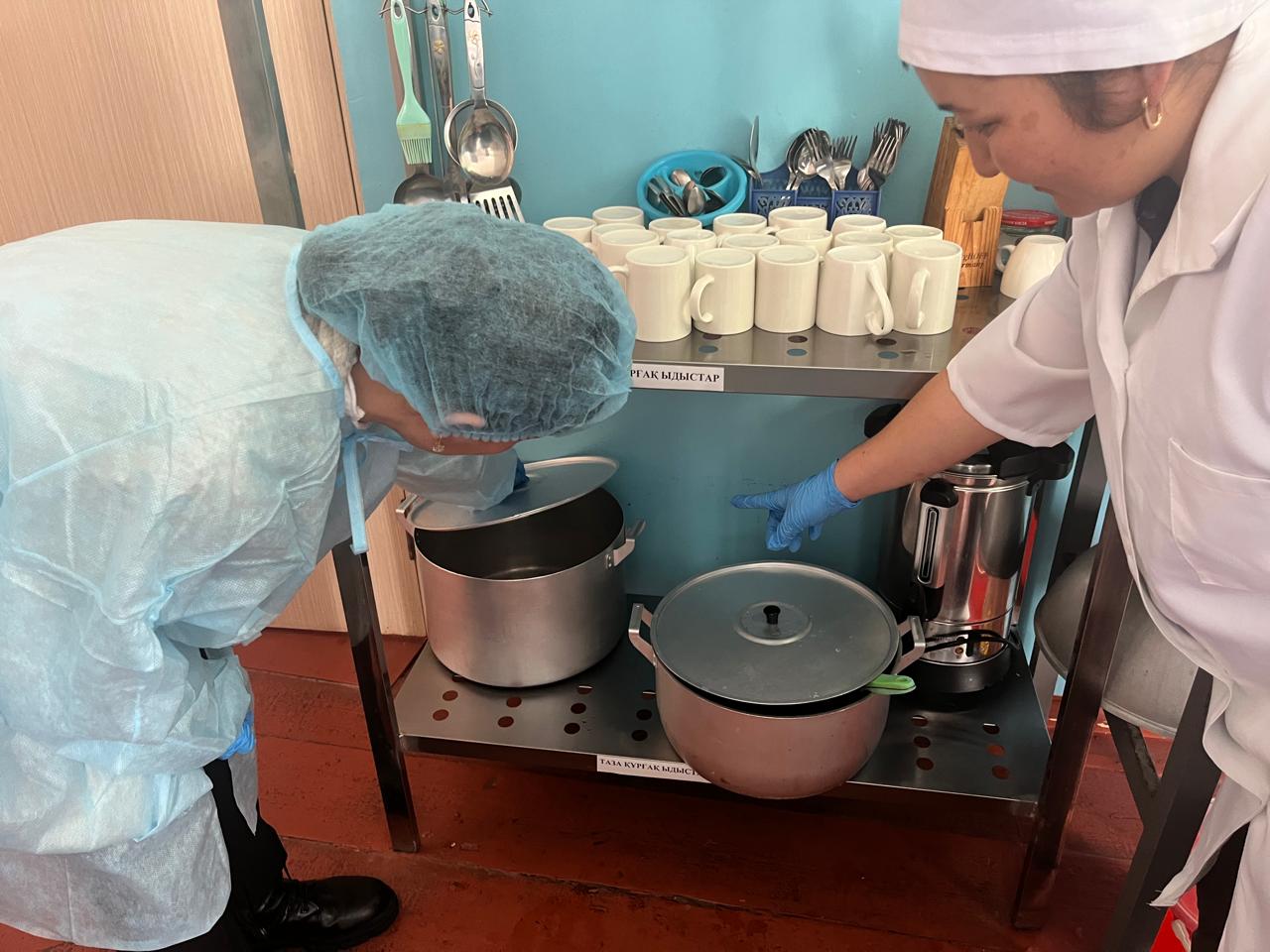 Асханада тегін ыстық тамақтың сапасын бақылау