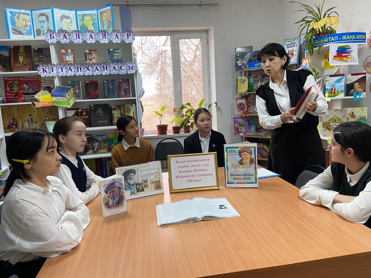 Қазақ поэзиясының алыбы, ақын, ұлы жыршы Жамбыл Жабаевтың туғанына 180 жыл